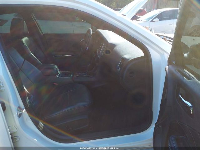 Dodge Charger Image 7