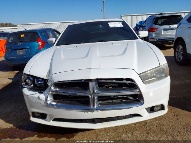 Dodge Charger Image 4