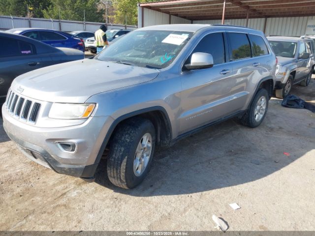 Jeep Grand Cherokee Laredo Image 2