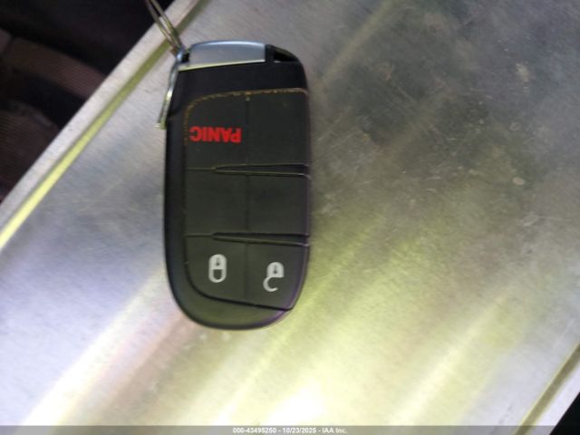 Jeep Grand Cherokee Laredo Image 8