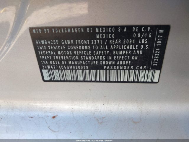 Volkswagen Golf S 4-door Image 18