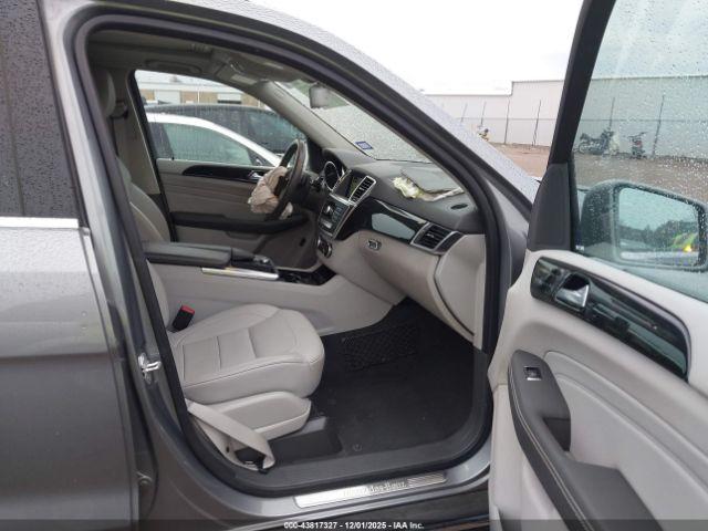 Mercedes-Benz M-Class Image 4