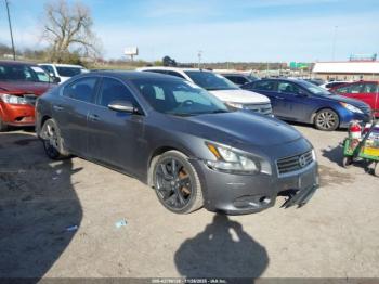  Salvage Nissan Maxima