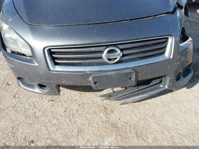 Nissan Maxima 3.5 Sv Image 4