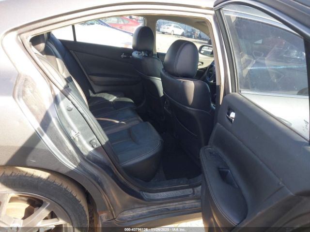 Nissan Maxima 3.5 Sv Image 15