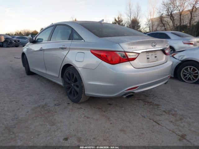 Hyundai SONATA Se 2.0t Image 10
