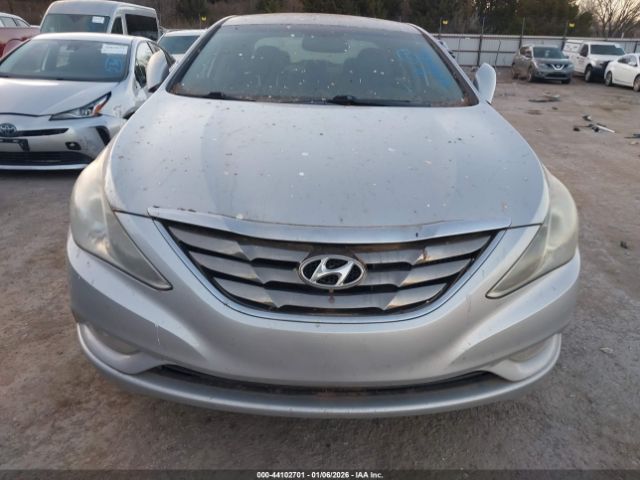 Hyundai SONATA Se 2.0t Image 3