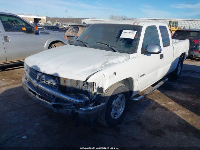 Chevrolet Silverado 1500 Ls Image 9