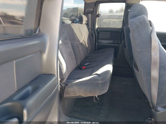 Chevrolet Silverado 1500 Ls Image 11