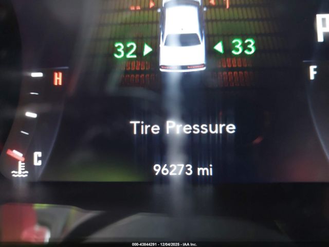 Dodge Challenger Image 18