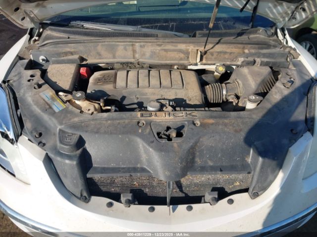 Buick Enclave 2xl Image 2