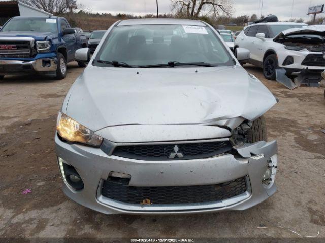 Mitsubishi Lancer Es Image 12