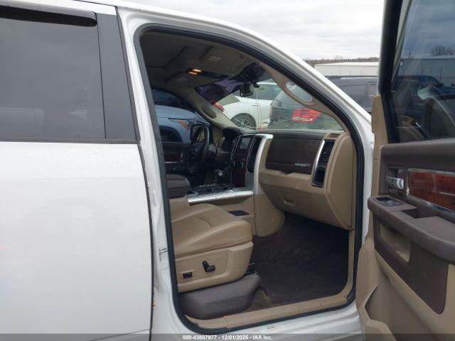 Ram 1500 Laramie Image 17