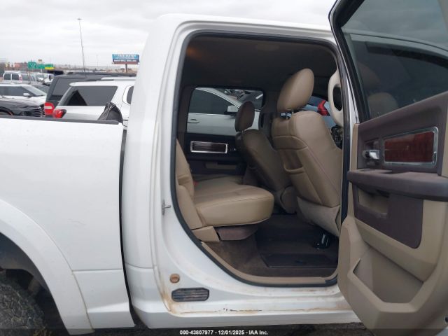 Ram 1500 Laramie Image 12