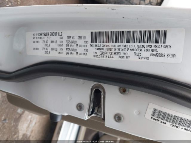 Ram 1500 Laramie Image 7