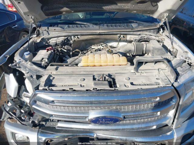 Ford F-150 Platinum Image 10