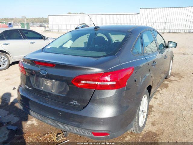 Ford Focus Se Image 6