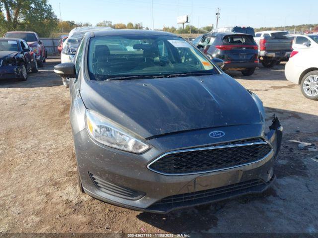 Ford Focus Se Image 2