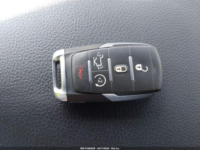 Ram 1500 Laramie  4x4 5'7 Box Image 12