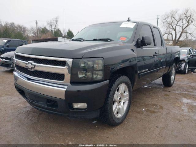 Chevrolet Silverado 1500 Lt1 Image 2
