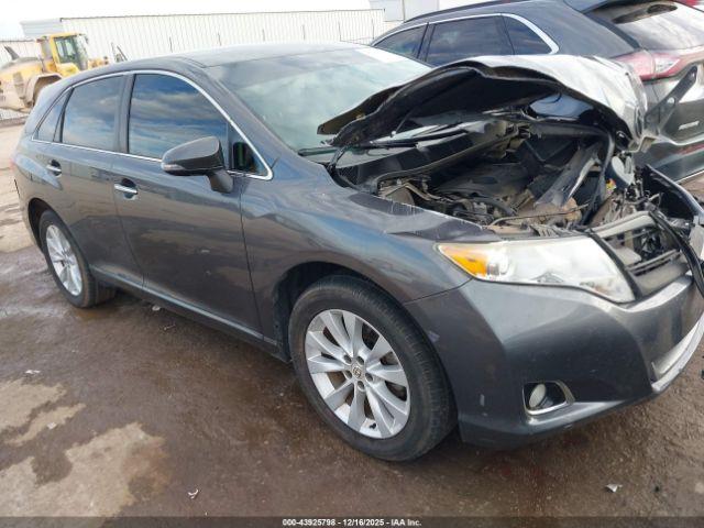  Salvage Toyota Venza