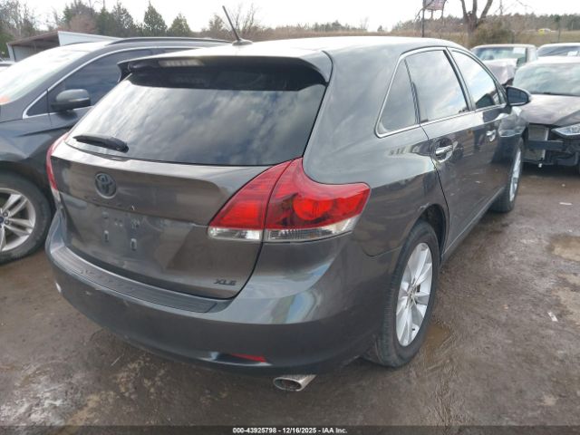 Toyota Venza Xle Image 11