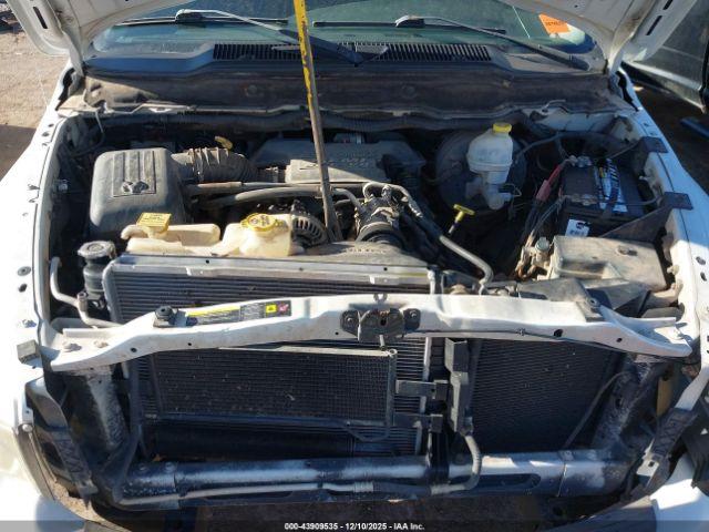 Dodge Ram 1500 St Image 5