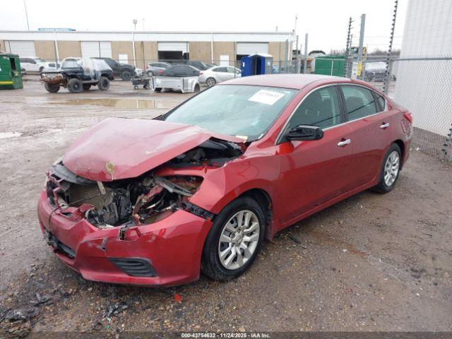 Nissan Altima 2.5 S Image 2