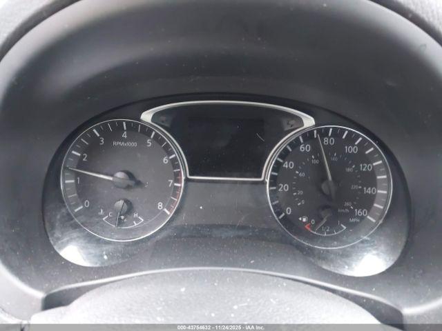 Nissan Altima 2.5 S Image 8