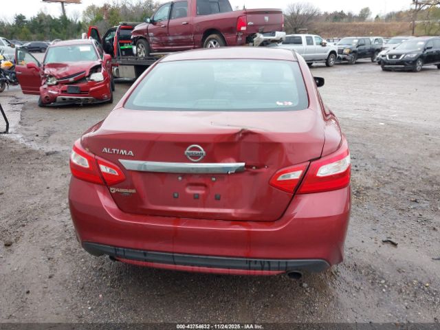 Nissan Altima 2.5 S Image 9