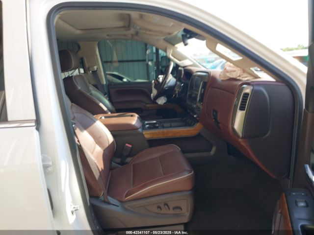 Chevrolet Silverado 2500 High Country Image 5