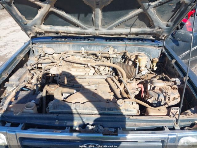 Toyota Pickup Image 9