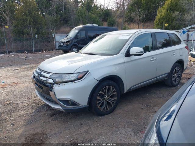 Mitsubishi Outlander Se Image 2