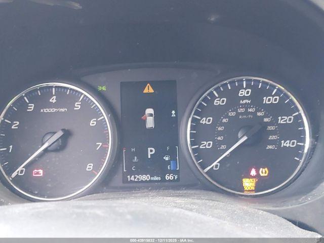 Mitsubishi Outlander Se Image 7