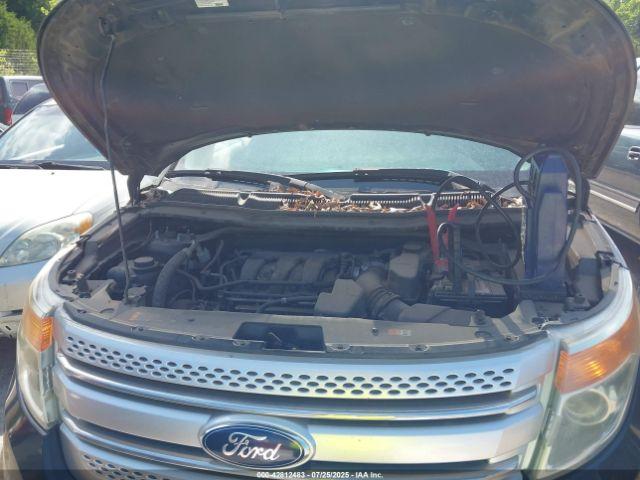 Ford Explorer Xlt Image 5