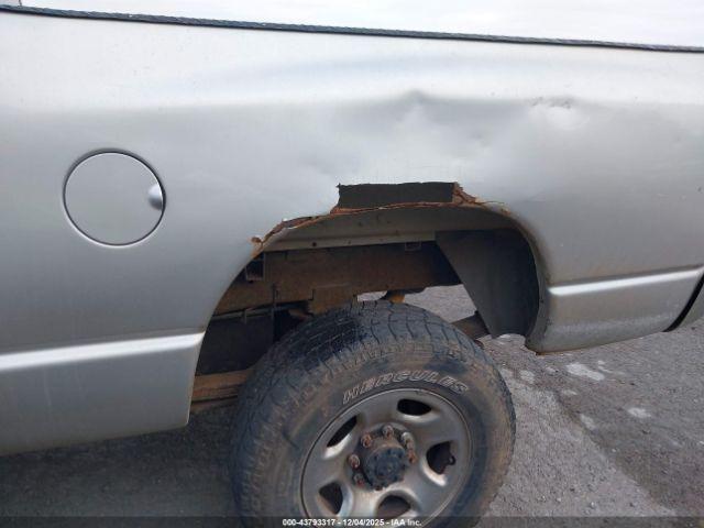 Dodge Ram 2500 Image 6