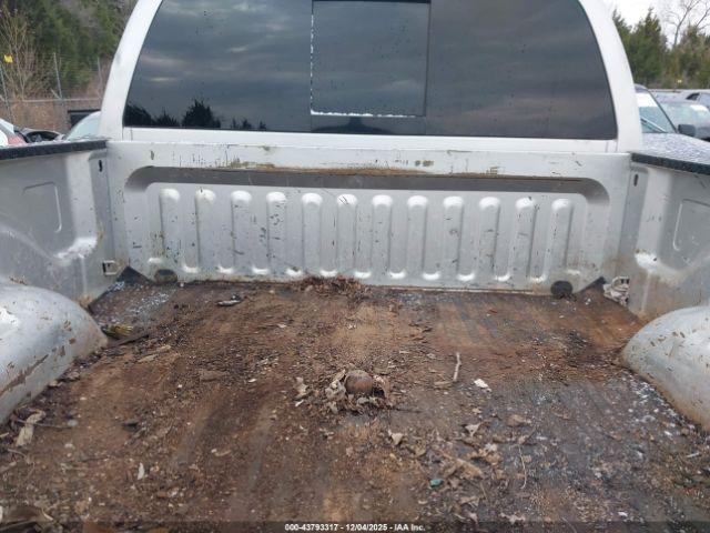 Dodge Ram 2500 Image 12