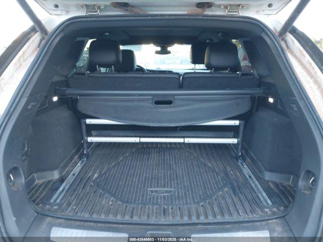 Cadillac XT5 Fwd Premium Luxury Image 10