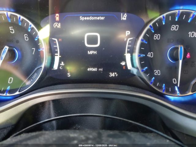 Chrysler Pacifica Touring L Plus Image 10