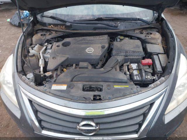Nissan Altima 2.5 S Image 6