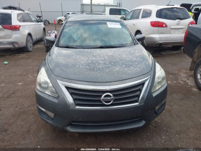 Nissan Altima 2.5 S Image 9