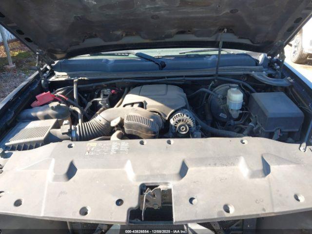 Chevrolet Silverado 1500 Work Truck Image 11