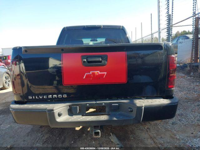 Chevrolet Silverado 1500 Work Truck Image 12