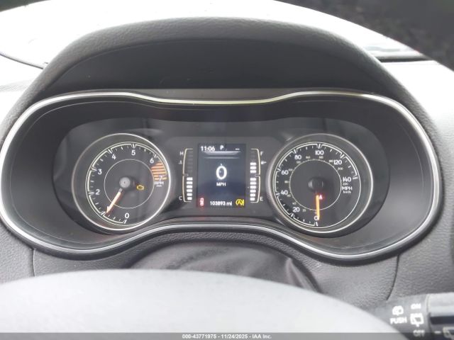 Jeep Cherokee Latitude Fwd Image 12