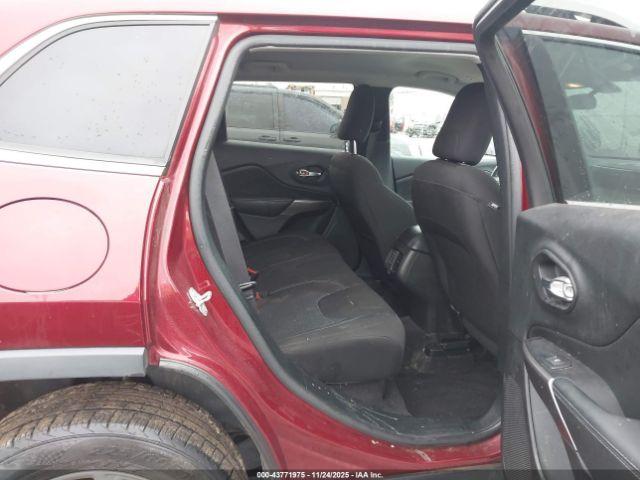 Jeep Cherokee Latitude Fwd Image 5
