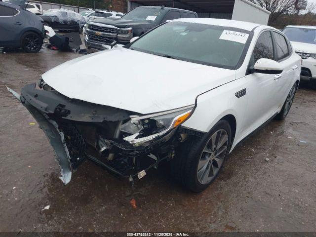 Kia Optima S Image 2