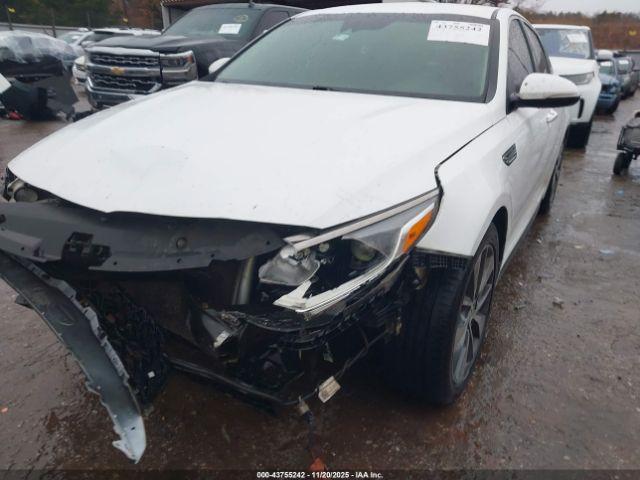 Kia Optima S Image 4