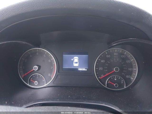 Kia Optima S Image 15