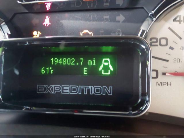 Ford Expedition Xlt Image 10