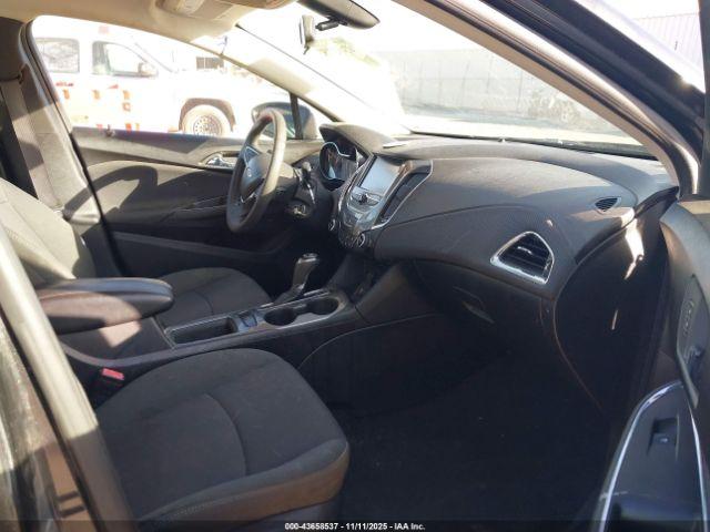 Chevrolet Cruze Lt Auto Image 7